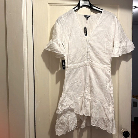 Express dress - Picture 2 of 5
